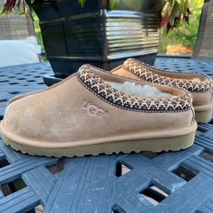 Ugg Girls Tasman Shoes Size 2